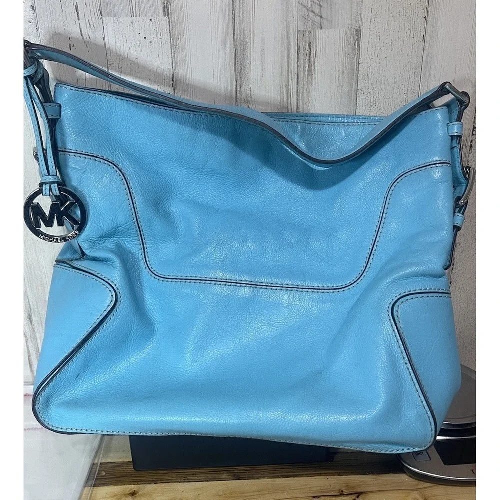 Genuine Michael Kors Fulton Leather Hobo Shoulder Bag Turquoise Color, READ